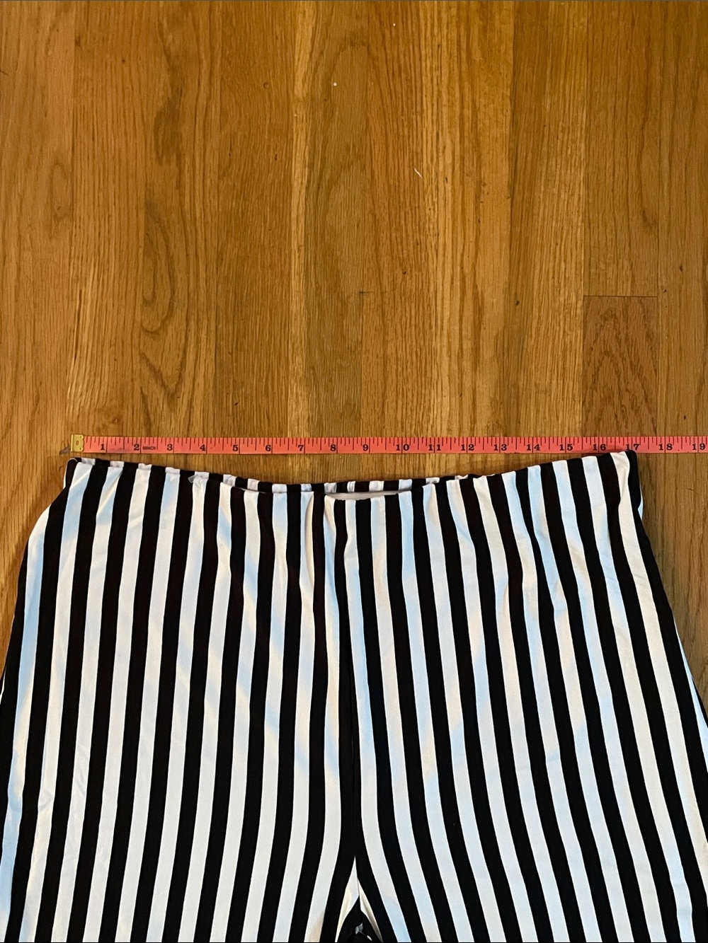 ANDREE BY UNIT Black and White Vertical Stripe Flare Pants - Picture 3 of 4